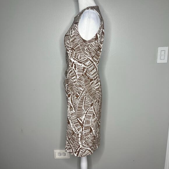 J. McLaughlin Sleeveless Sheath Dress Size 4 Brown White Geo Palm Print Resort - Picture 6 of 11